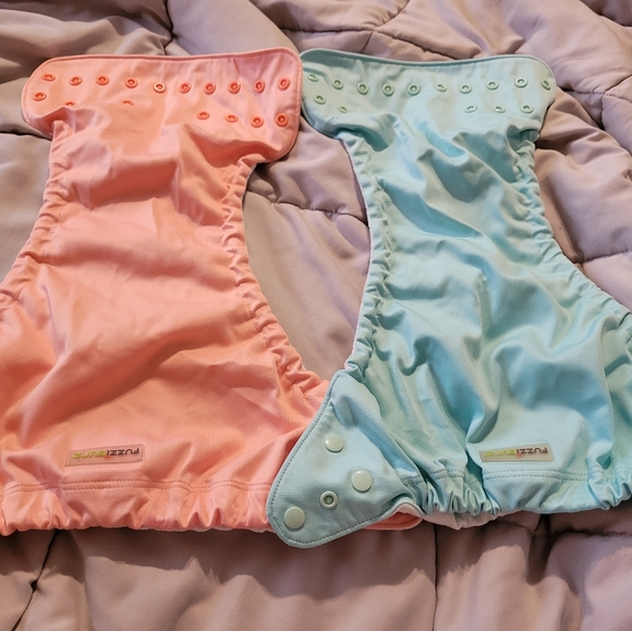 2 Fuzzibuns Adjustable Waist Cloth Diapers - Picture 2 of 6
